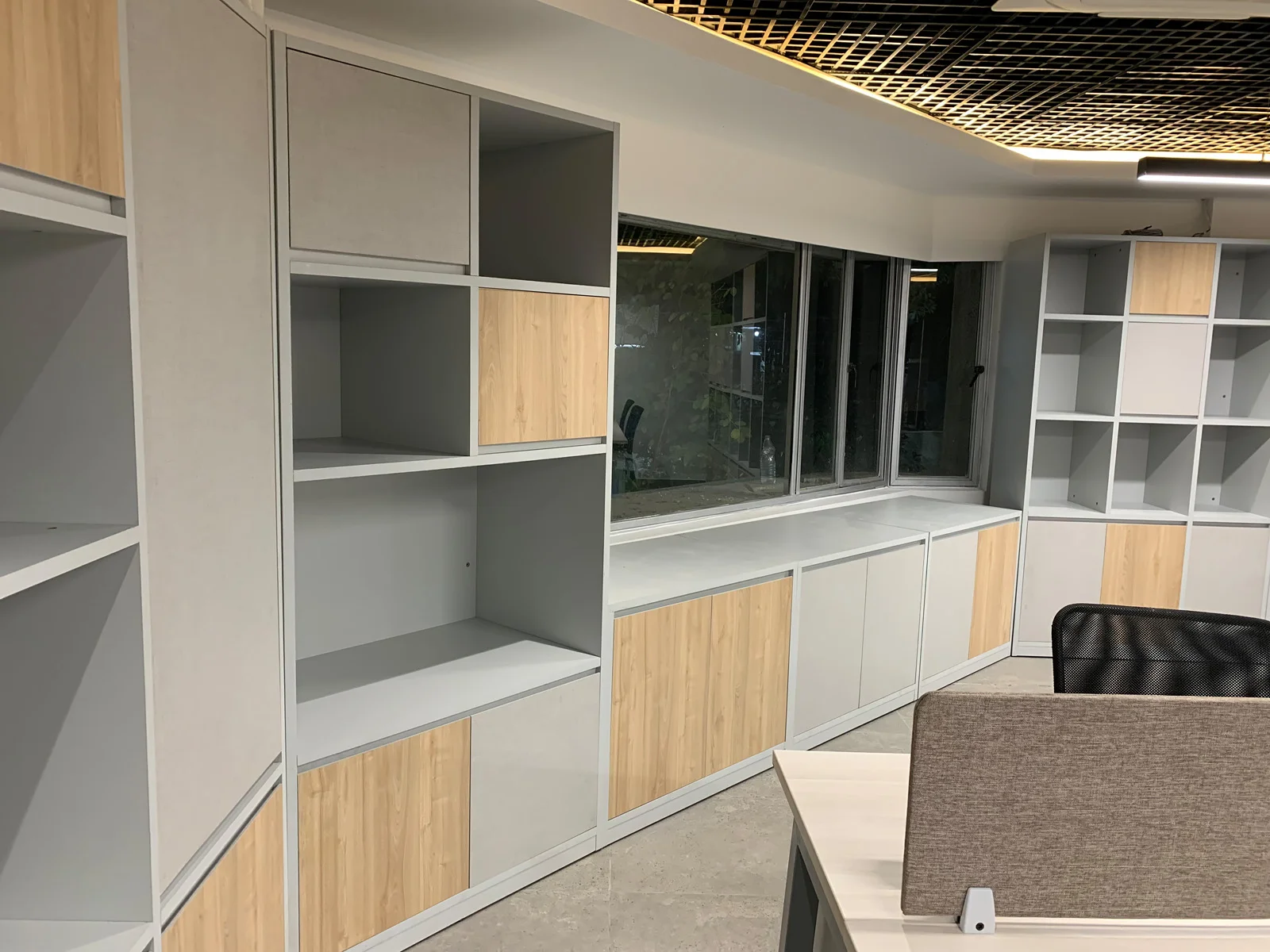 Workstations & Storage