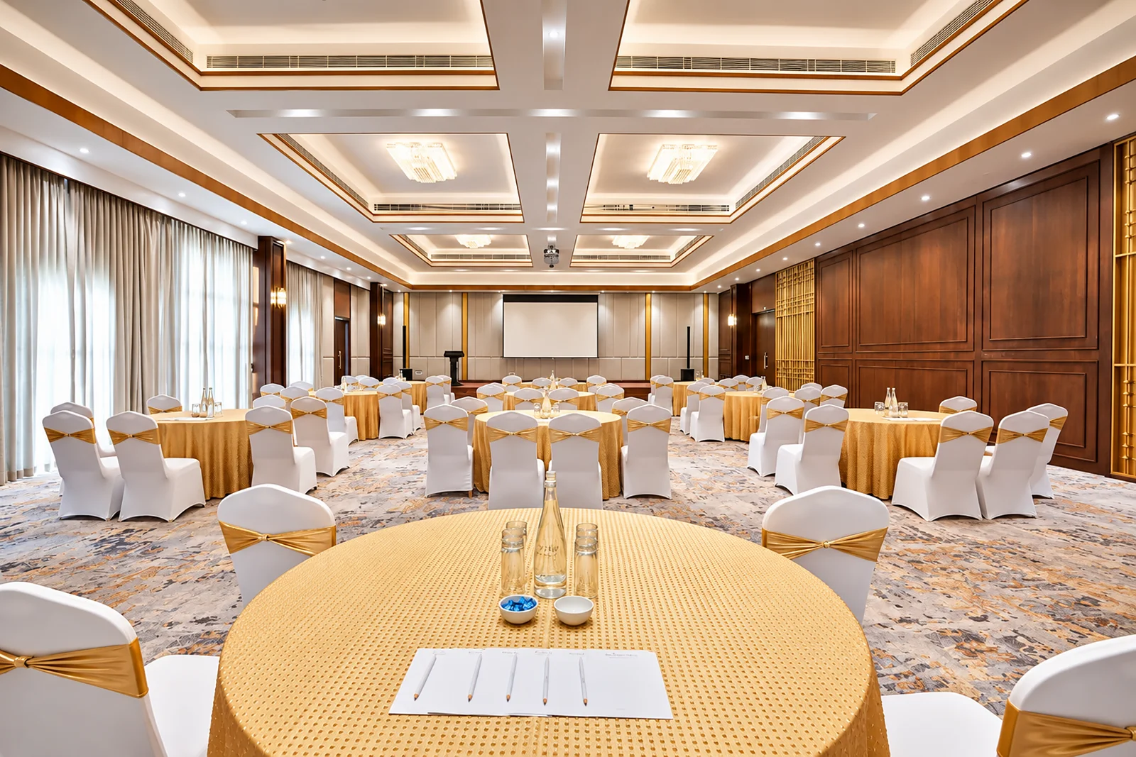 Banquet Hall, Stage Setup